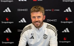 Michael Carrick chính thức trở thành HLV trưởng MU