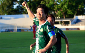 Công Phượng đưa Đồng Nai tới gần chức vô địch hạng Nhất và tấm vé lên V-League