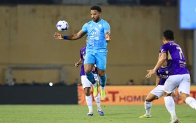 Tin nóng bóng đá Việt hôm nay 25/5: HLV Harry Kewell thận trọng; Xuân Son tịt ngòi 6 trận