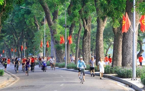 Bắc Bộ dịu mát, Nam Bộ nắng nóng, chiều tối mưa dông nhiều nơi