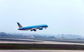 Vietnam Airlines điều chỉnh lịch khai thác do ảnh hưởng bão MEKKHALA