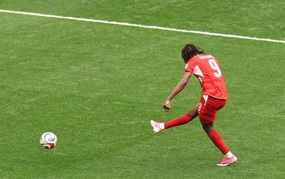 TRỰC TIẾP bóng đá Thụy Sĩ vs Canada: Promise David ghi bàn (H2, 2-1)