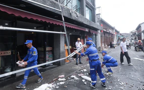 Trung Quốc kích hoạt mức cảnh báo cao nhất đối phó bão BAVI