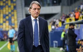 Tuyển Italy liên tục gặp những đối thủ cực mạnh, HLV Roberto Mancini chỉ có gần 2 tháng chuẩn bị 