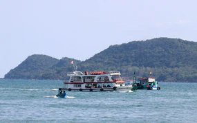 Xây dựng và phát triển Việt Nam trở thành quốc gia biển mạnh - Tầm nhìn chiến lược cho giai đoạn mới