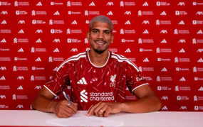 Liverpool chốt Araujo xong sẽ đến Barcola?