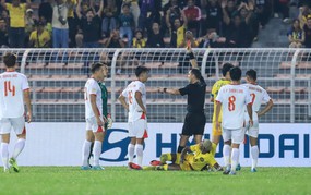 Đội tuyển Việt Nam thắng Malaysia: Nhẹ nhàng nhưng cũng vất vả