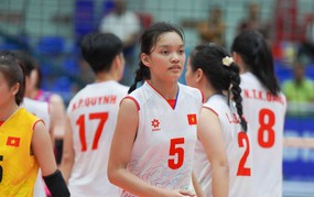 Tin nóng thể thao tối 21/8: Sao mai bóng chuyền 17 tuổi của Việt Nam thu hút chú ý khi lần đầu dự giải châu Á