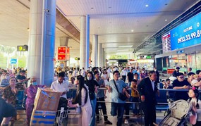Đảm bảo an ninh, an toàn giao thông tại sân bay Tân Sơn Nhất dịp Lễ 2/9