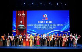 NSND Trịnh Thúy Mùi tái đắc cử Chủ tịch Hội Nghệ sĩ Sân khấu Việt Nam khóa X