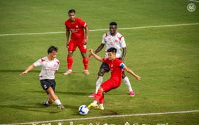 Báo Indonesia: Adou Minh có thể giúp đội tuyển Việt Nam dựng 'bức tường' mới