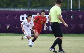 Tin nóng bóng đá Việt hôm nay 17/9: Đội tuyển nữ Việt Nam gặp khó trước Nhật Bản; U23 Việt Nam rèn dứt điểm
