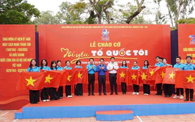 Lễ chào cờ “Tôi yêu Tổ quốc tôi” và những điểm hẹn của tuổi trẻ