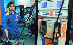 Giá xăng dầu được điều chỉnh tăng từ 15h00 hôm nay 24/9
