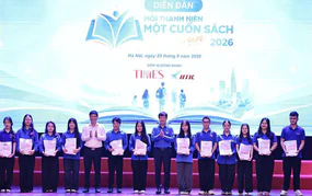 Đọc sách trong "kỷ nguyên AI" - rèn bản lĩnh trước lượng thông tin ngày càng lớn