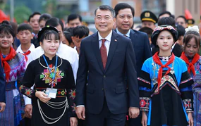 Thủ tướng Lê Minh Hưng: Đổi mới thực chất từ bên trong mỗi nhà trường, mỗi lớp học