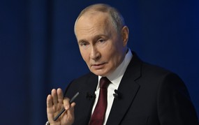 Nga - Ukraine tạm ngừng bắn trong 3 ngày