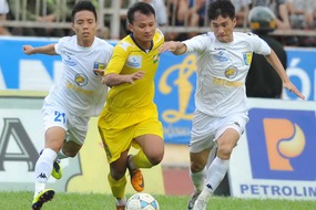 Đất nghèo nuôi những anh hùng