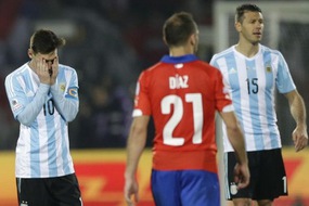 'Messi đi bộ khắp sân ở Chung kết, đáng bị tước băng đội trưởng'