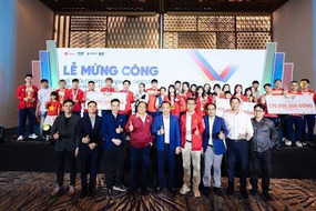 Garena Việt Nam trao tặng hơn 1 tỷ đồng cho đội Thể thao điện tử dự SEA Games 2025