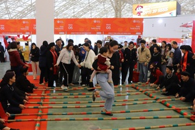 "Tết đến sớm" trong ngày cuối tuần tại Hội chợ Mùa Xuân