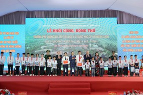 Thêm không gian tổ chức các hoạt động giáo dục toàn diện cho học sinh vùng biên