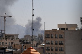 Israel tiếp tục không kích quy mô lớn nhằm Iran và Liban, Hezbollah xác nhận tấn công Israel
