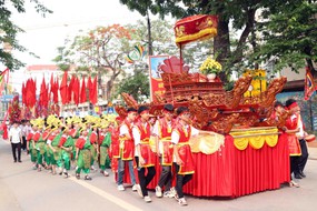 Từ mọi miền Tổ quốc, con cháu Lạc Hồng hướng về nguồn cội