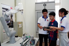 Đồng sáng tạo giá trị giáo dục trong kỷ nguyên hội nhập và chuyển đổi số