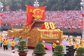 Phát triển con người từ chiều sâu văn hóa