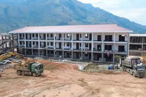Quyết tâm đưa các công trình trường nội trú liên cấp về đích trước hạn