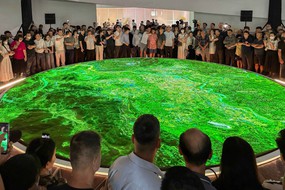 "Chạm vào" Hà Nội của tương lai