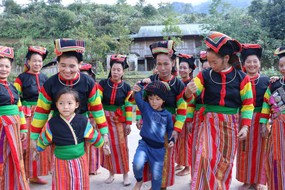 Cơ chế, chính sách bảo tồn, phát huy văn hóa truyền thống các dân tộc thiểu số