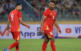 Xuân Son không ghi bàn ở trận gặp Bangladesh vì tăng cân?