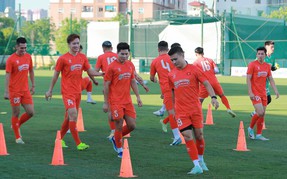 VIDEO Đội tuyển Việt Nam tập huấn ở Hàn Quốc, chuẩn bị ASEAN Cup 2026