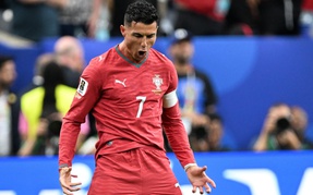 VIDEO Bản tin World Cup 2026 - Chào buổi sáng 24/6: Ronaldo lập cột mốc ghi bàn tại 6 kỳ World Cup liên tiếp