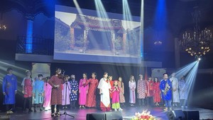 Góp ý dự thảo văn kiện Đại hội XIV của Đảng: Phát huy trí tuệ và khát vọng cống hiến của kiều bào