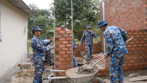 Quân đội huy động tối đa lực lượng, quyết tâm hoàn thành Chiến dịch Quang Trung trong ngày 10/1