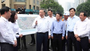 Tổng Bí thư, Chủ tịch nước Tô Lâm kiểm tra tiến độ thi công một số công trình, dự án trọng điểm của Thủ đô