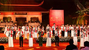 “Khúc tri ân” tưởng nhớ các anh hùng liệt sĩ