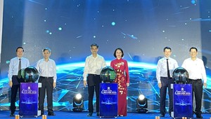 Khai mạc Hội Sách Hà Nội lần thứ XI, kết nối tri thức và công nghệ
