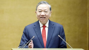 Hai điểm tựa cho một hành trình dài