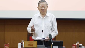 Tổng Bí thư Tô Lâm: Phát triển công nghệ chiến lược là việc không thể chậm trễ, phải hành động quyết liệt hơn