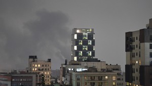 Israel mở rộng tấn công sang miền Bắc Iran