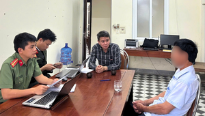 Xử phạt hai cá nhân chia sẻ thông tin sai sự thật về bầu cử