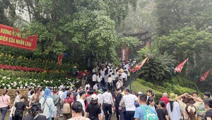 Ngẫm ngợi cuối tuần: Dù ai đi ngược về xuôi