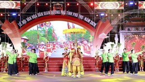 Phú Thọ: Chương trình văn hóa dân gian đường phố “Thanh âm nguồn cội”
