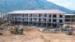 Quyết tâm đưa các công trình trường nội trú liên cấp về đích trước hạn