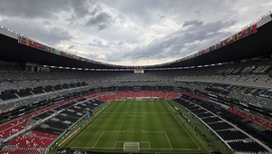 
Diễn đàn văn hóa: World Cup và những đêm trắng phía trước