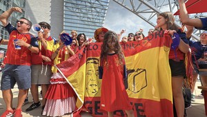 Kí sự World Cup: Trong vũ điệu chết người của các matador
